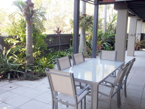 A AAA C-SHACK - Accommodation in Brisbane 3