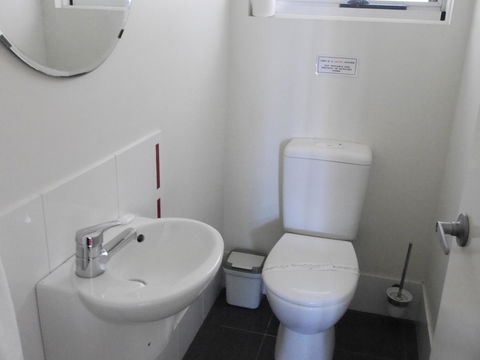 A AAA C-SHACK - Accommodation in Brisbane 16