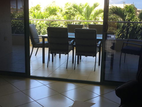 #1 On The Strand - Accommodation in Brisbane 2