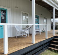 Beach Shack On Oceanic - Accommodation in Brisbane