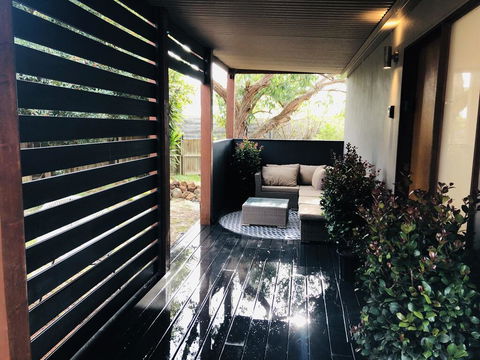 'Carinya' Coastal Cottage - Accommodation in Brisbane 1