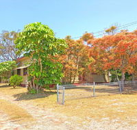 'Daves Place' 27 Rigney St - Holiday house with WIFI Aircon  Boat Parking - Accommodation in Brisbane