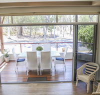 'Top Tier' Dog Friendly Holiday Home - Accommodation in Brisbane