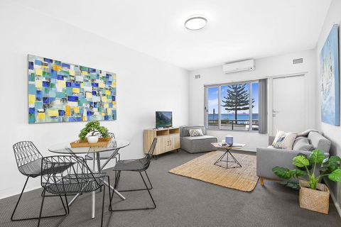 1 South Pacific - Accommodation in Brisbane 0