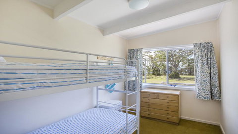 103 Bannister Head Rd - Beaming Bannister Retreat - Accommodation in Brisbane 3