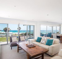 12 Cliff Road - Accommodation in Brisbane