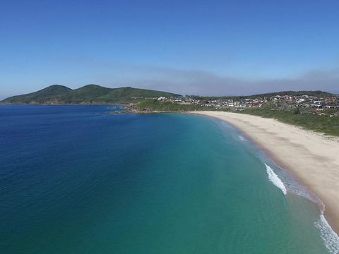 18 Cliff Road - Accommodation in Brisbane 1