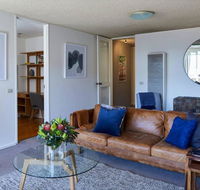 2 Bdrm South Yarra Apt With Balcony and Parking - Accommodation in Brisbane