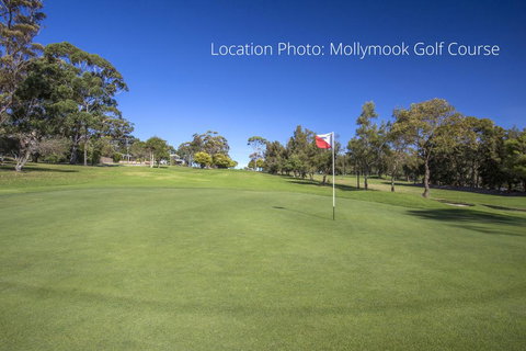 2/81 Clyde St - Villa De Golf At Mollymook - Accommodation in Brisbane 2