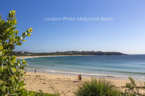 2/9 Donlan Rd - Delightful Donlan - Accommodation in Brisbane 1