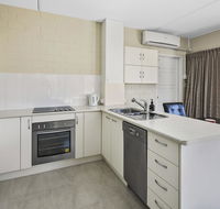 24 The Islander Resort - Accommodation in Brisbane