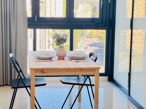 CASSA TOOWONG - Convenient 1B Apt At Central Location With Parking Managed By The Cassa - Accommodation in Brisbane 4