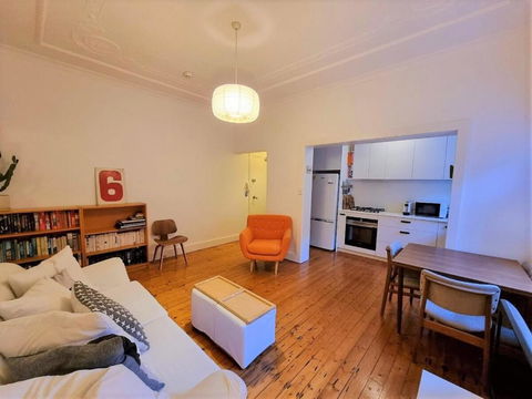 Classic Bondi 1 Bed A Few Steps From The Beach - Accommodation in Brisbane 2