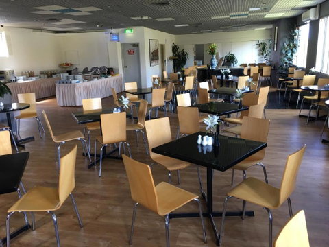Devere Hotel - Accommodation in Brisbane 1