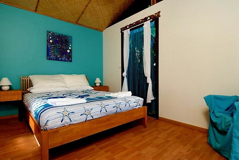 2b Manfred St - The Wave House - Accommodation in Brisbane 3