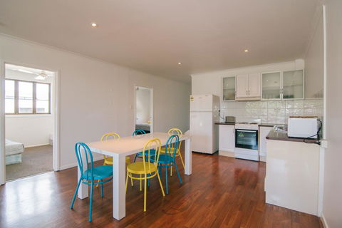 3 Bedroom Apartment / Spence St - Accommodation in Brisbane 1