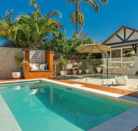 3 Little Pigs Holiday Home - Accommodation in Brisbane