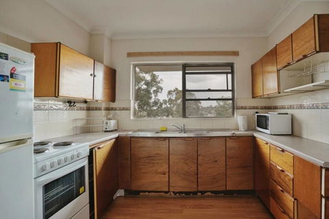 3BR Quiet & Convenient Area Of Parramatta UWS - Accommodation in Brisbane 1
