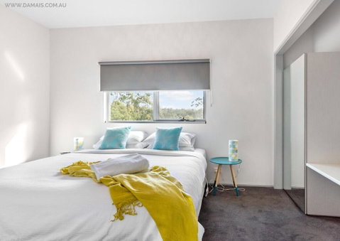 4 King Or 8 Single Beds WiFi, Netflix, Pet Friendly - Accommodation in Brisbane 2
