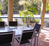 4/84 Lawson Street - Beach Haven 4 - Accommodation in Brisbane