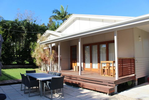 44 Ruskin Street, Byron Bay - Ruskins Retreat - Accommodation in Brisbane 0