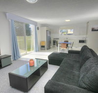45B Wharf Street Downstairs - Accommodation in Brisbane