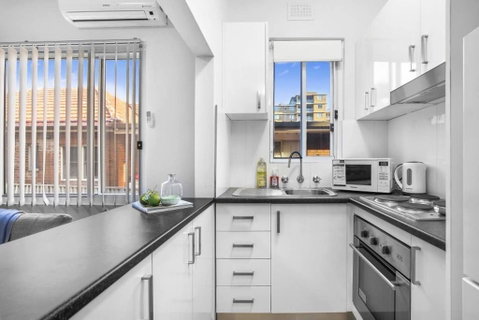 5 South Pacific 2 Bedrooms - Accommodation in Brisbane 1