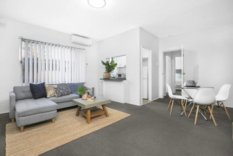 5 South Pacific 2 Bedrooms - Accommodation in Brisbane 0