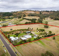 505 CONROD STRAIGHT MOUNT PANORAMA - Accommodation in Brisbane