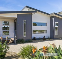 71 Goodwood Drive - Accommodation in Brisbane