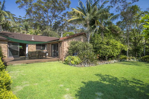 75 River Rd - Tabourie Hideaway - Accommodation in Brisbane 3