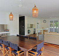 77 Butler Street Byron Bay - Lantana Beach House - Accommodation in Brisbane
