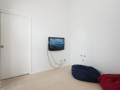 7a Judith Street - Stunning Duplex With Ducted Air Conditioning - Accommodation in Brisbane 3
