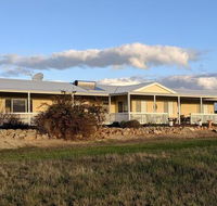 A Better Life Animal Sanctuary FarmStay - Private Two-Bedrooms Lounge Room  Bathroom  Toilet Shared Kitchen - Accommodation in Brisbane