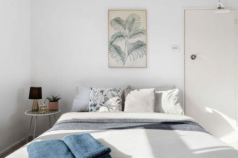 A Bright & Comfy Beach Studio, 5min Walk To Bondi Beach - Accommodation in Brisbane 3