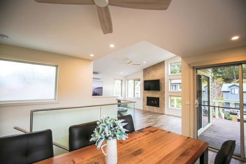 A Pear Tree Loft - Accommodation in Brisbane 3