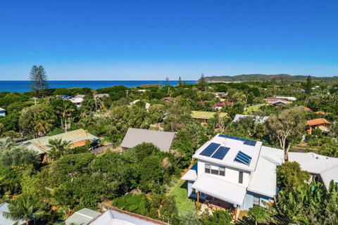 A PERFECT STAY - Shore Beats Work - Accommodation in Brisbane 1