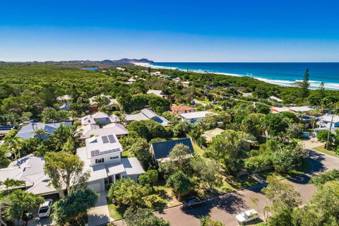 A PERFECT STAY - Shore Beats Work - Accommodation in Brisbane 2