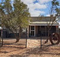 A real bush retreat. Kangas Emus  Starry Skies. - Accommodation in Brisbane