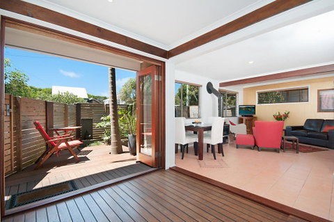A SWEET ESCAPE - Alkira - Accommodation in Brisbane 0