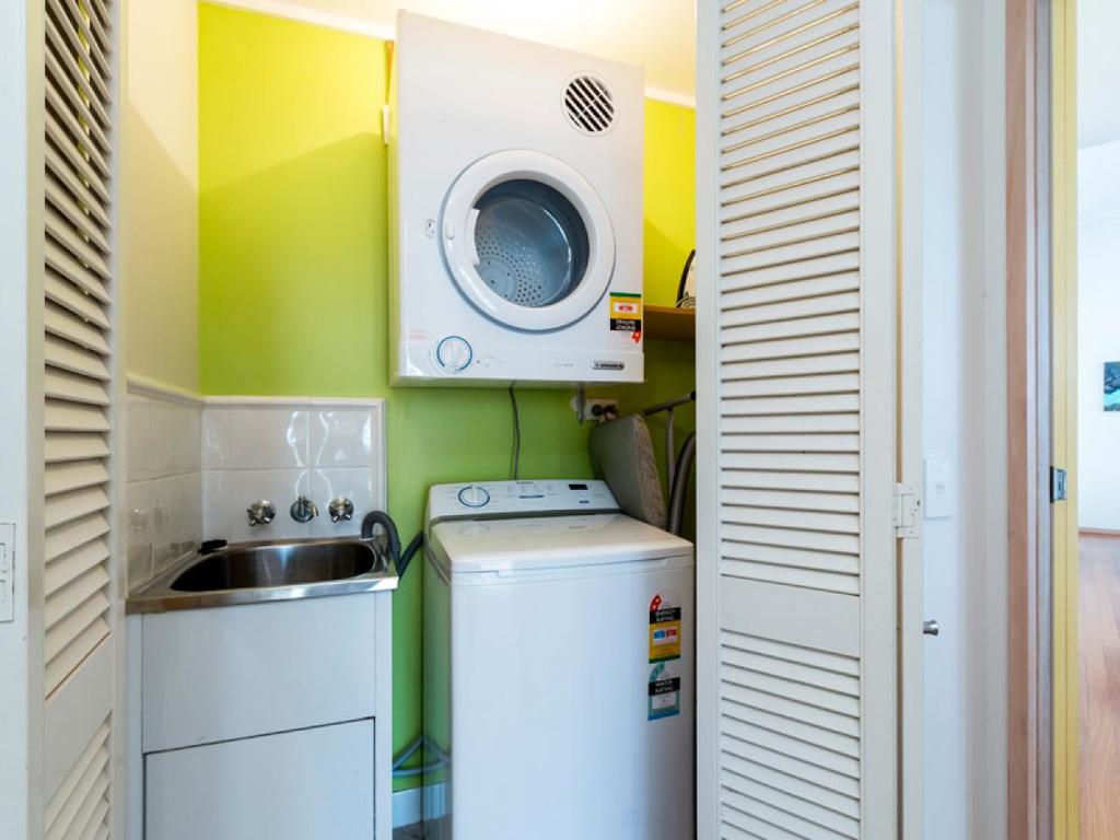 North Stradbroke Island QLD Accommodation in Brisbane