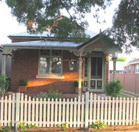Acacia Cottage on Peel Bathurst - Accommodation in Brisbane