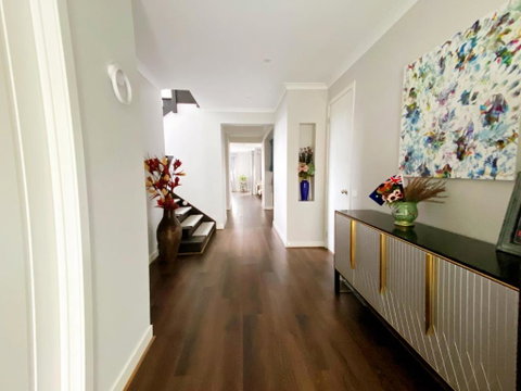 DnF House In Williams Landing - Accommodation in Brisbane 2