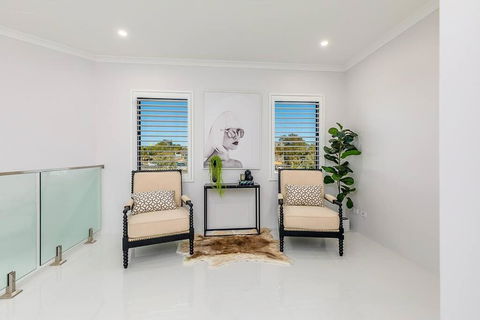 East Vic Park Luxe New Home - Accommodation in Brisbane 3