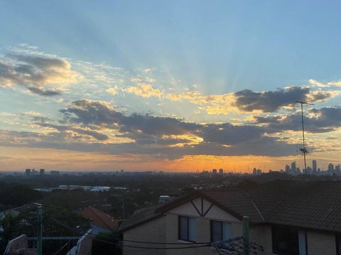 Fab Penthouse Near Bondi / Bronte, Shops & Bars - Accommodation in Brisbane 2