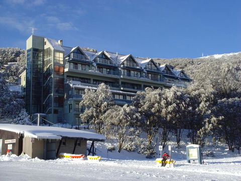 Falls Creek Country Club - Accommodation in Brisbane 2