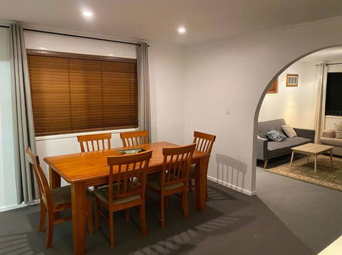 FAMILY 3-bedroom Everton Hills Apartment - Accommodation in Brisbane 1