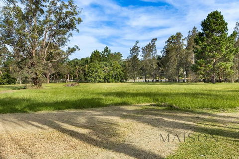 Family Getaway In Salt Ash - Accommodation in Brisbane 1