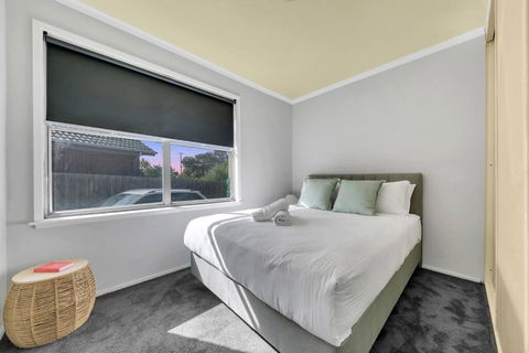 Fantastic 3BR Near North Shore Beach - Accommodation in Brisbane 1