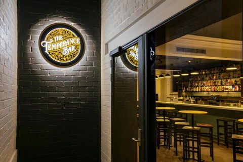 Farmers Home Hotel - Accommodation in Brisbane 1